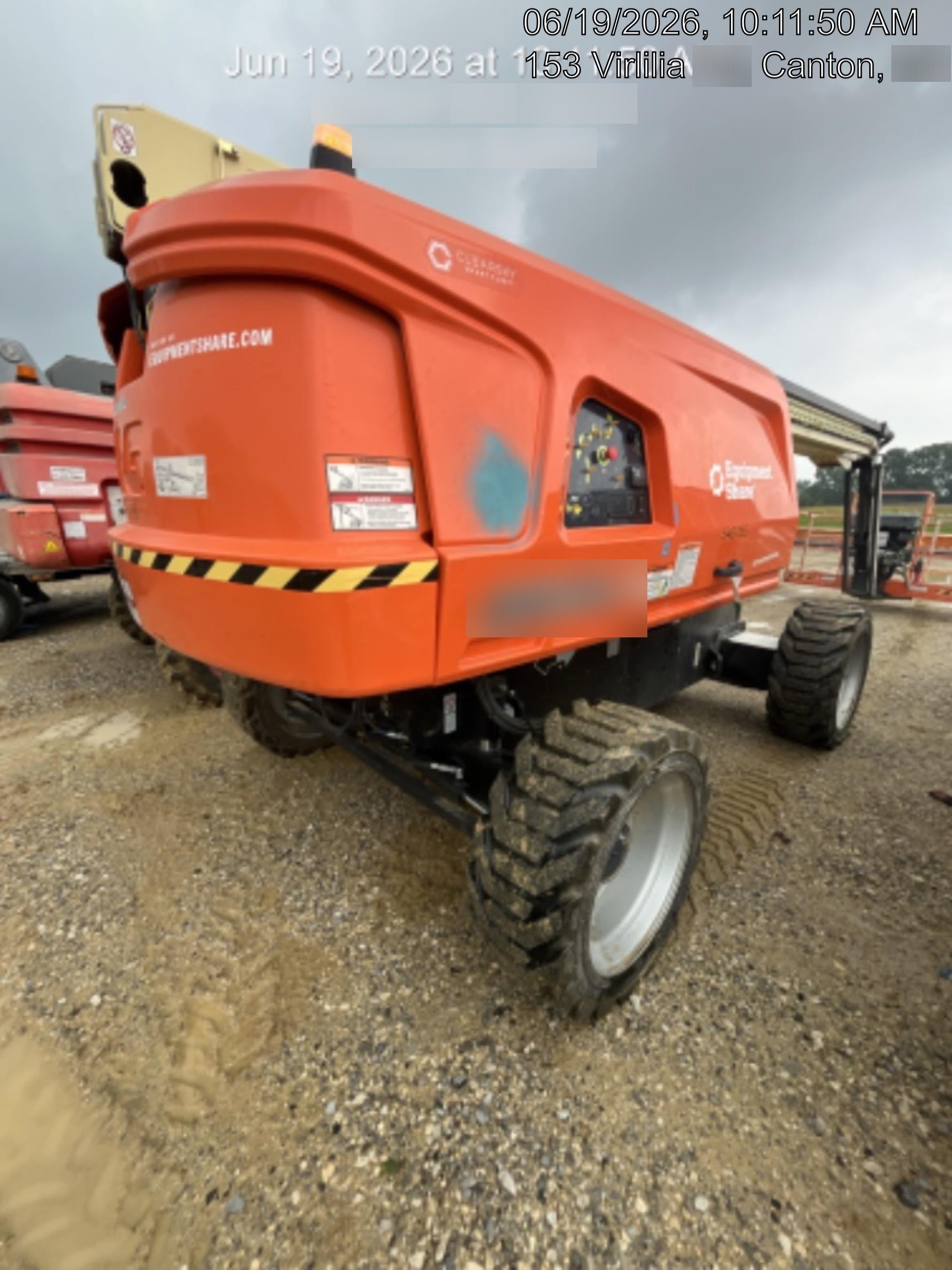 2025 JLG 660SJ