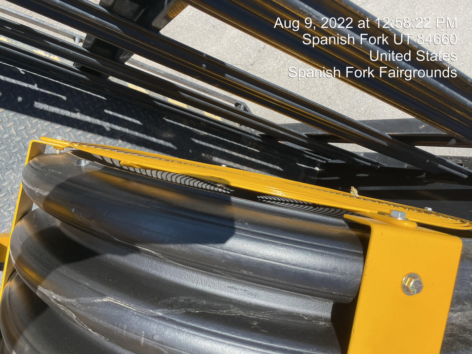 2022 BIG ASS FANS Yellow Jacket