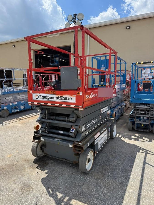 2021 SKYJACK SJ4732