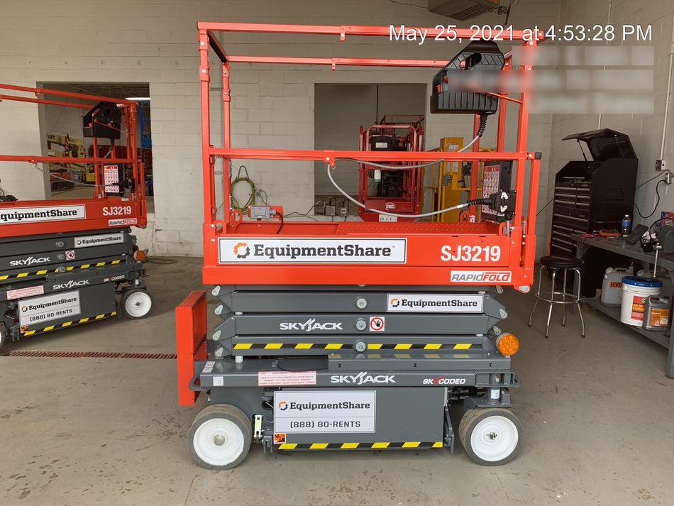2021 SKYJACK SJ3219