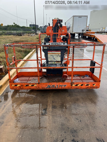 2022 JLG 860SJ