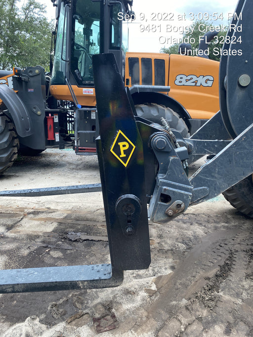 2022 PEMBERTON 72" Utility Forks