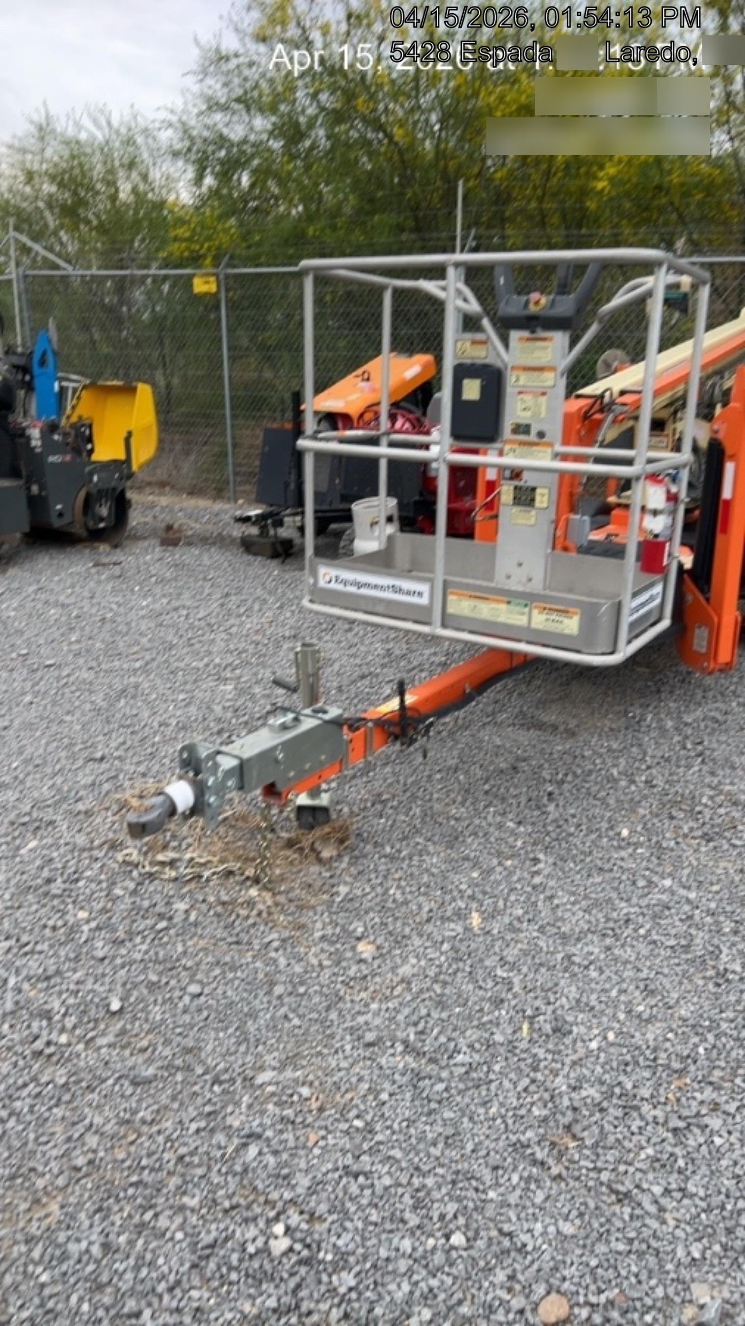 2022 JLG T350