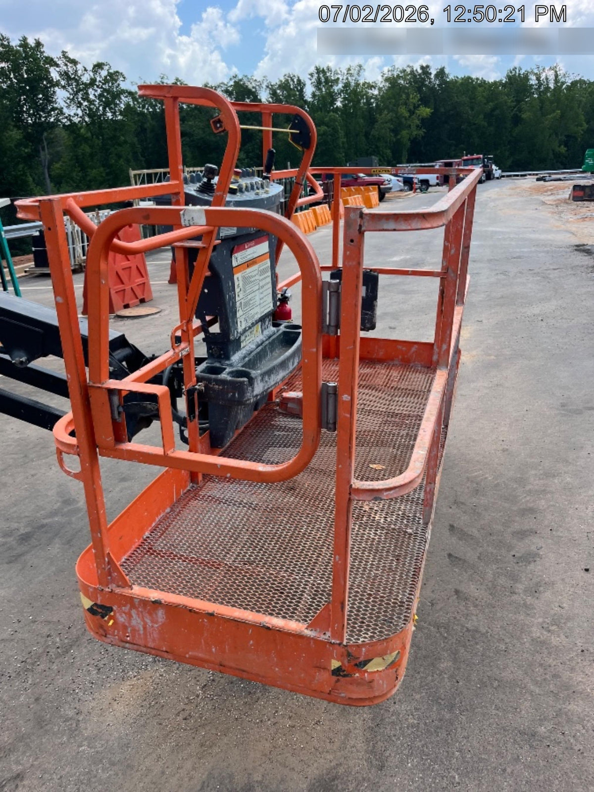 2023 JLG 460SJ