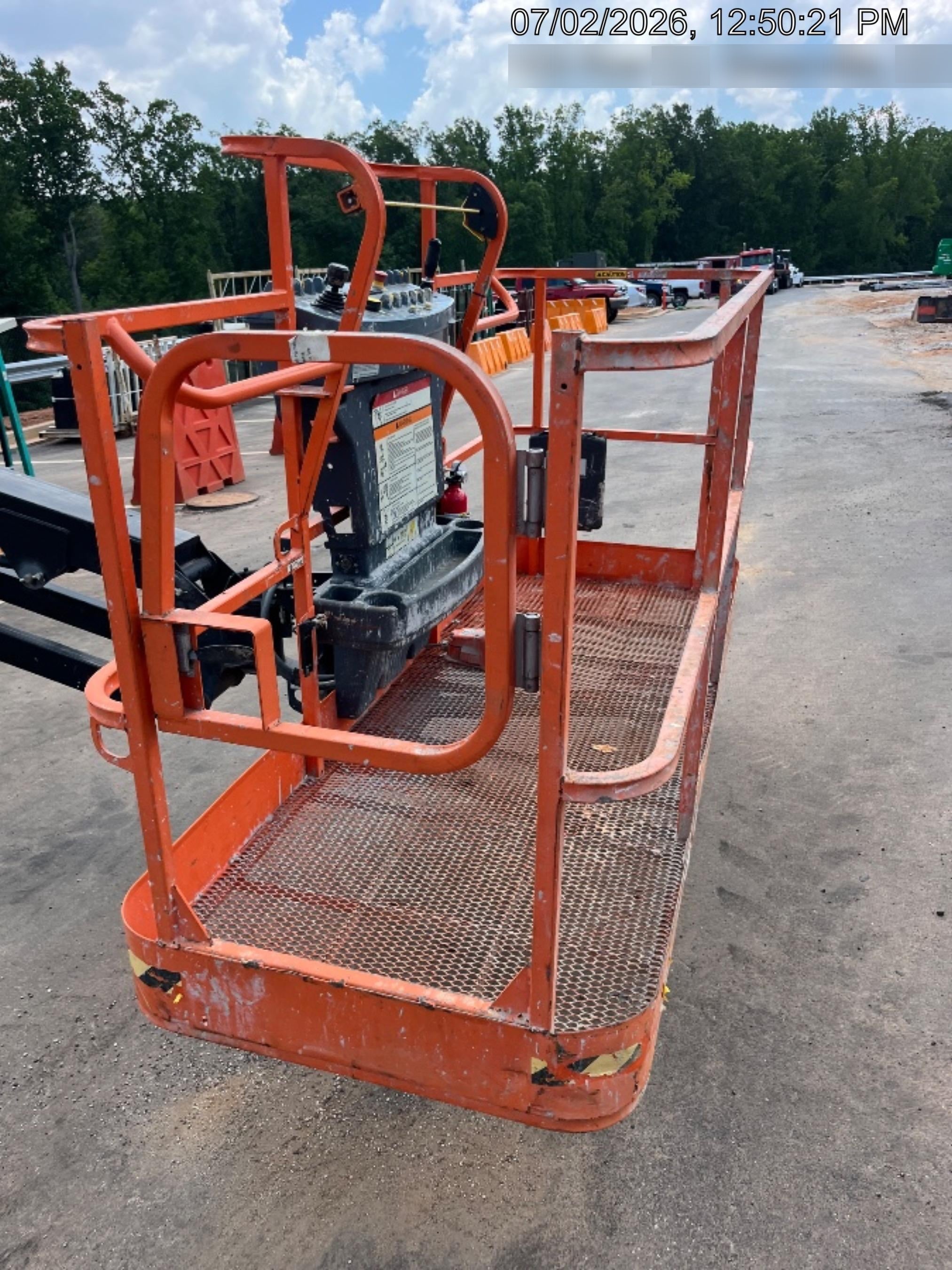 2023 JLG 460SJ