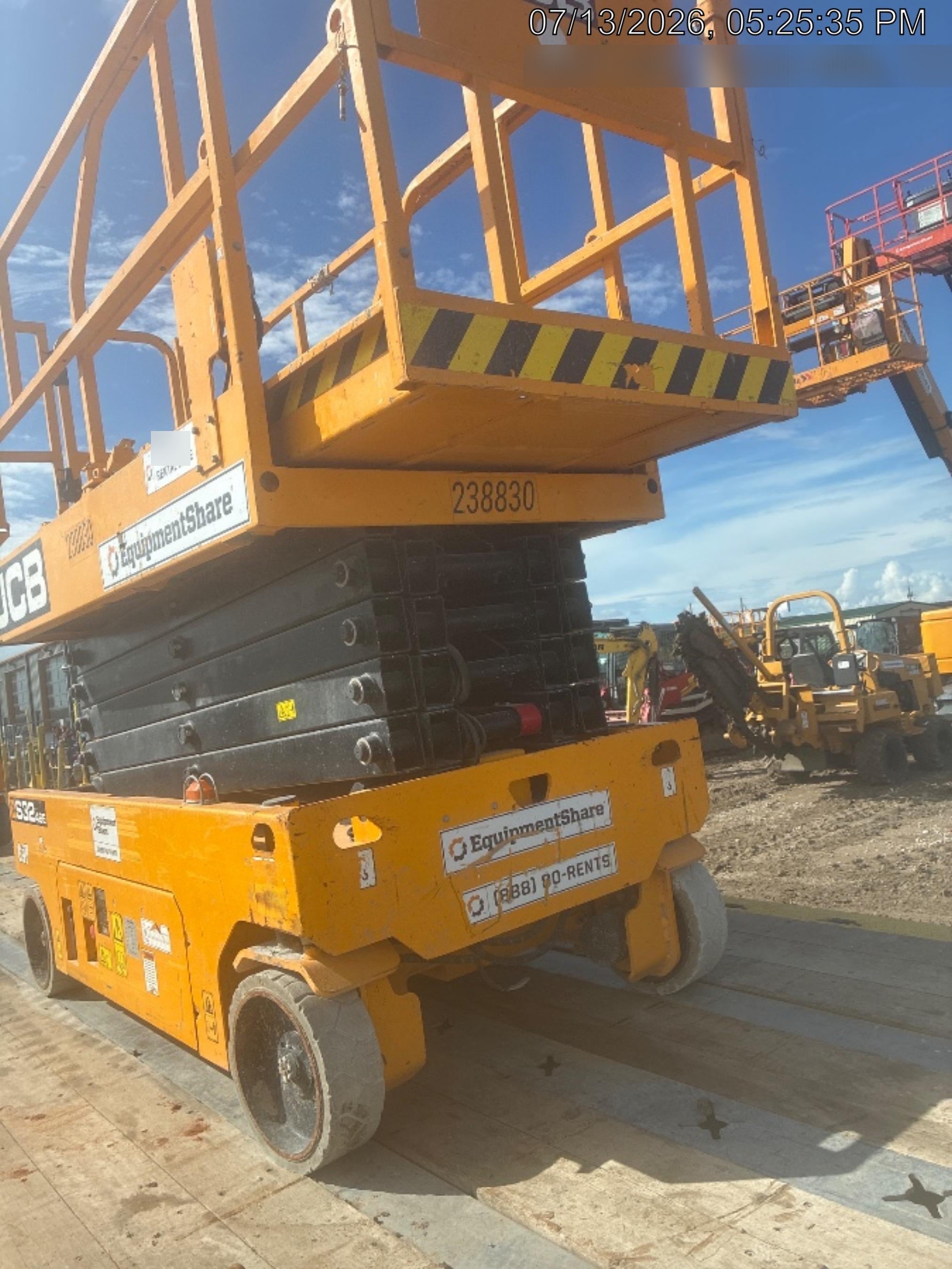 2022 JCB S3246E