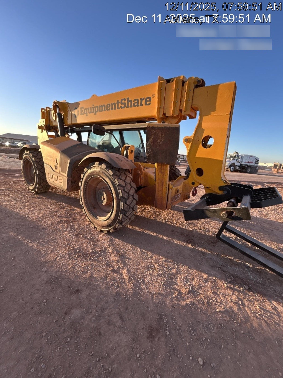 2025 JCB 512-56