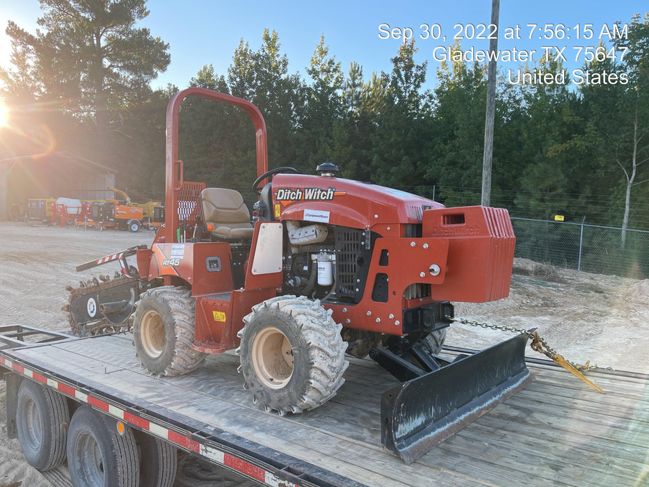 2022 DITCH WITCH RT45A