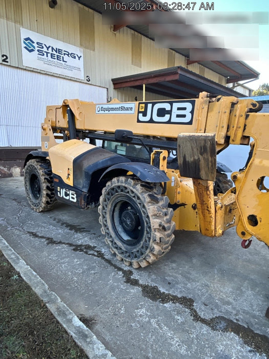 2020 JCB 510-56 Canopy, 74 HP, Solid Tires, STD Worklight, Beacon, Aux Hydraulics, Lifting Eye, Back up Alarm w/66" Carriage/60" Forks
