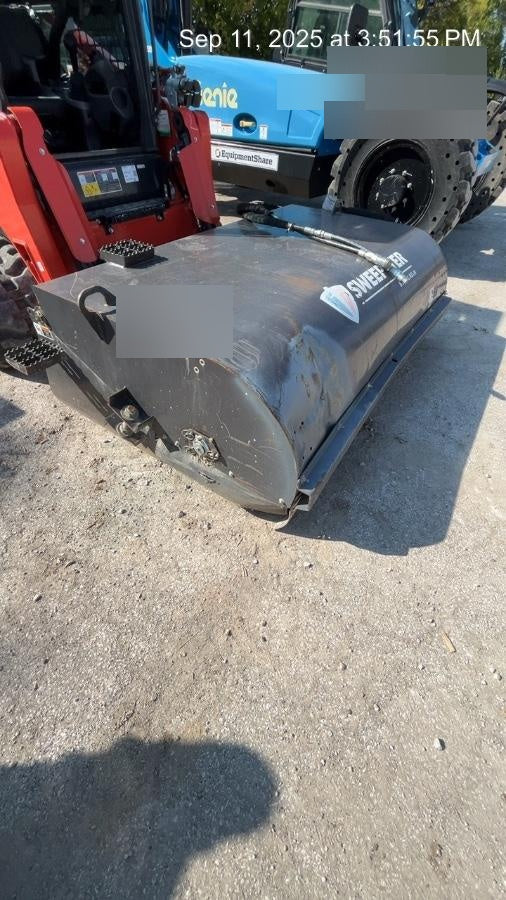 2019 PALADIN Sweepster SB72