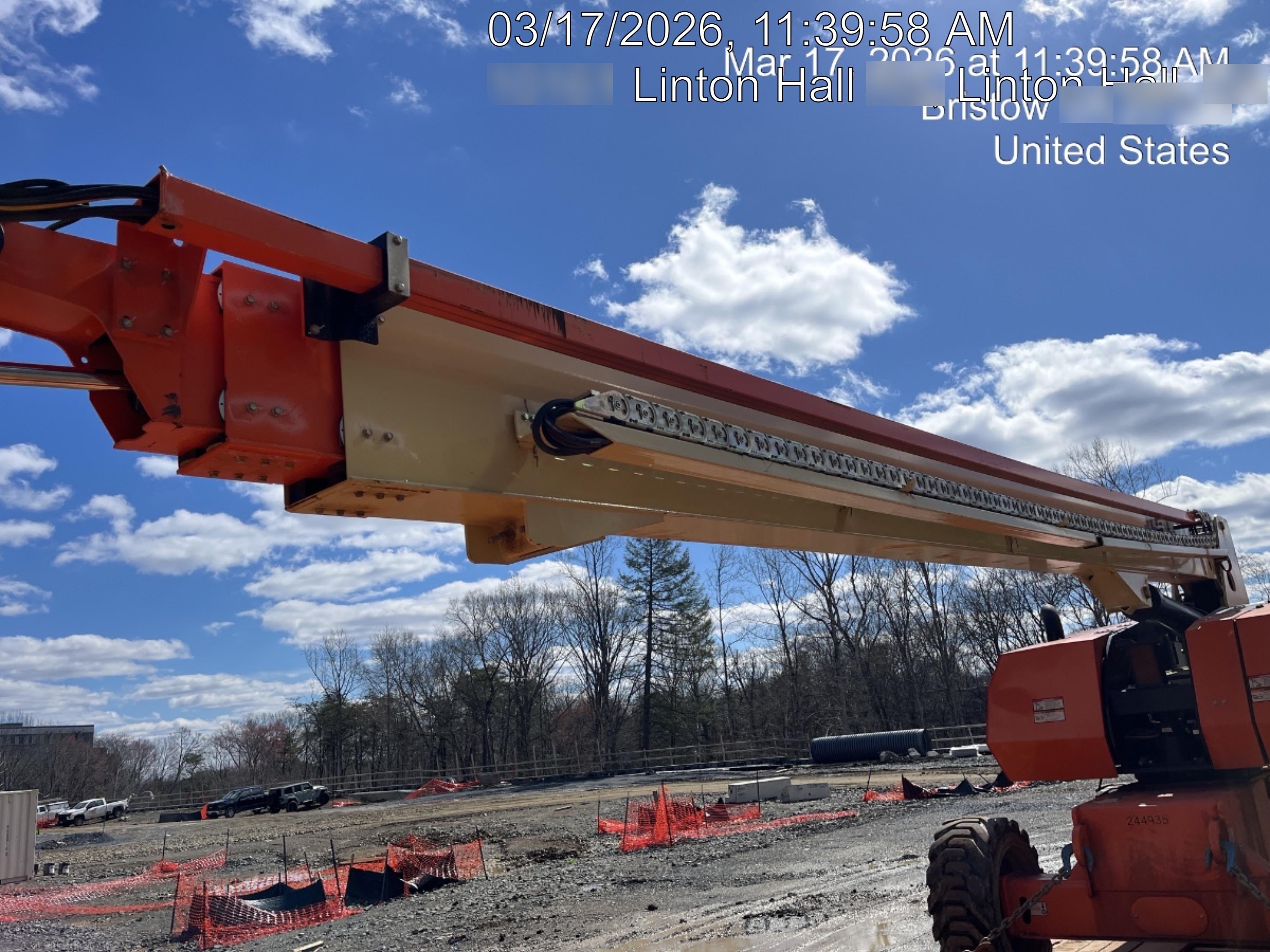 2022 JLG 860SJ