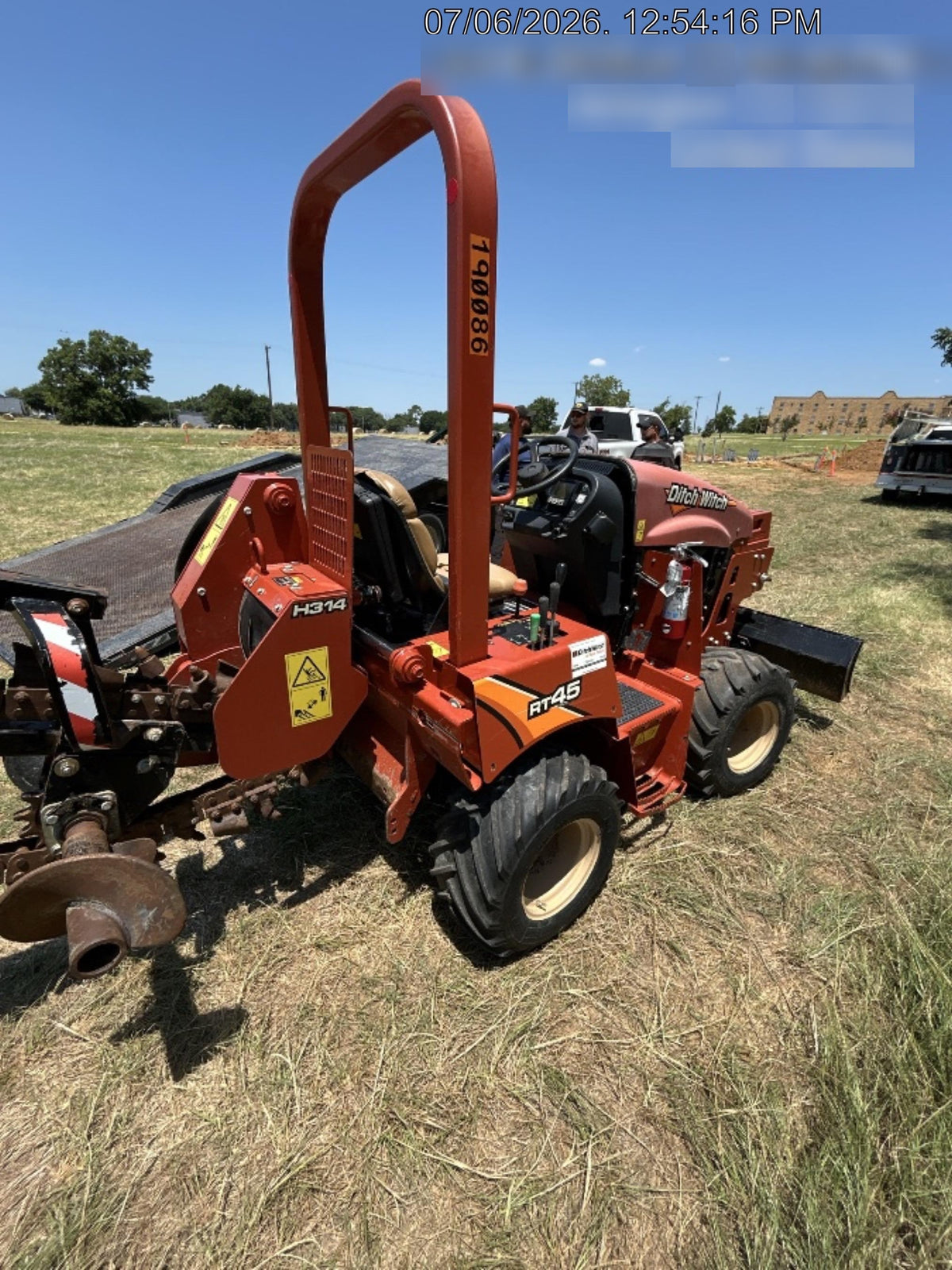 2021 DITCH WITCH RT45A