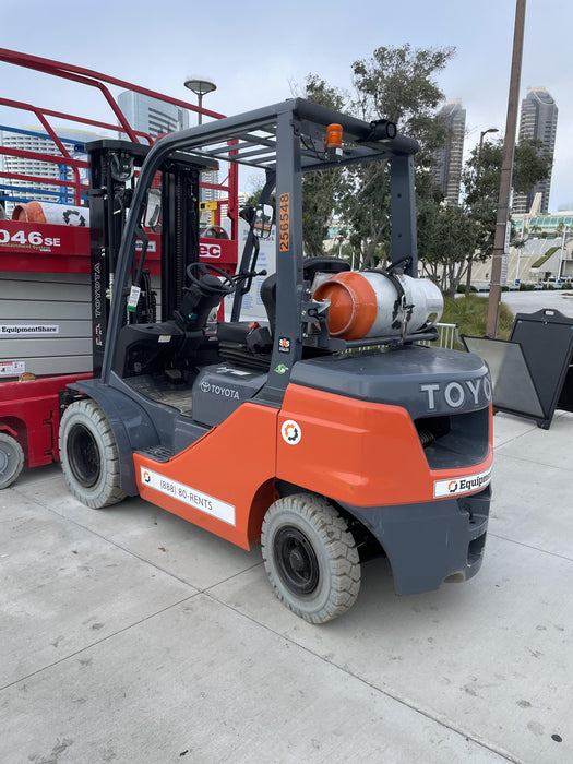 2022 TOYOTA 50-8FGU25