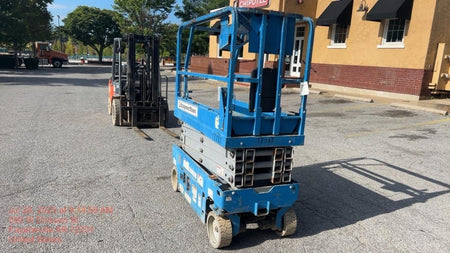 2018 Genie GS-1930 Genie GS-1930 w/Fixed Rail, Chain Entry