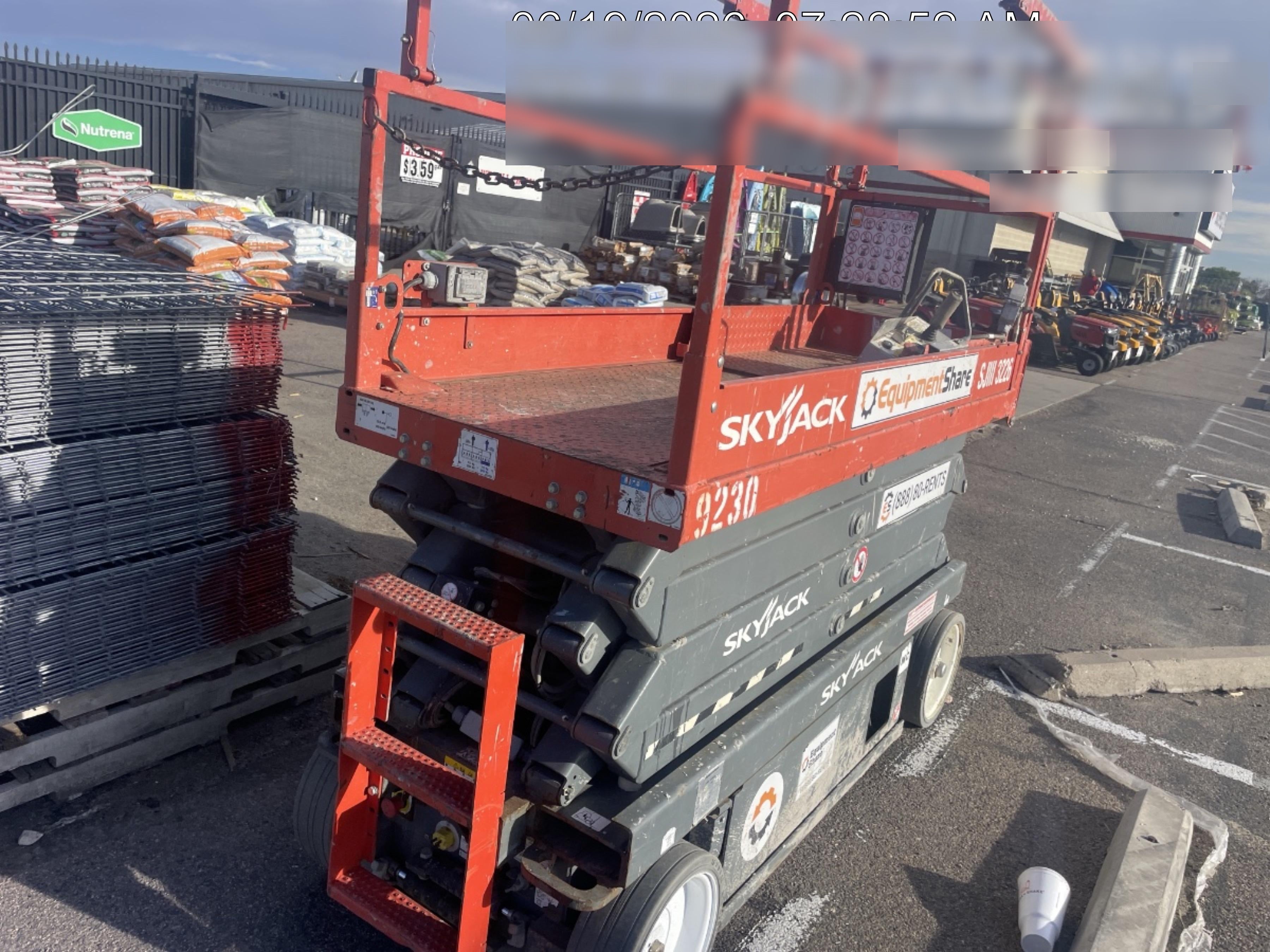 2018 Skyjack SJIII-3226 Skyjack SJIII3226 Scissor Lift w/Trojan Batteries