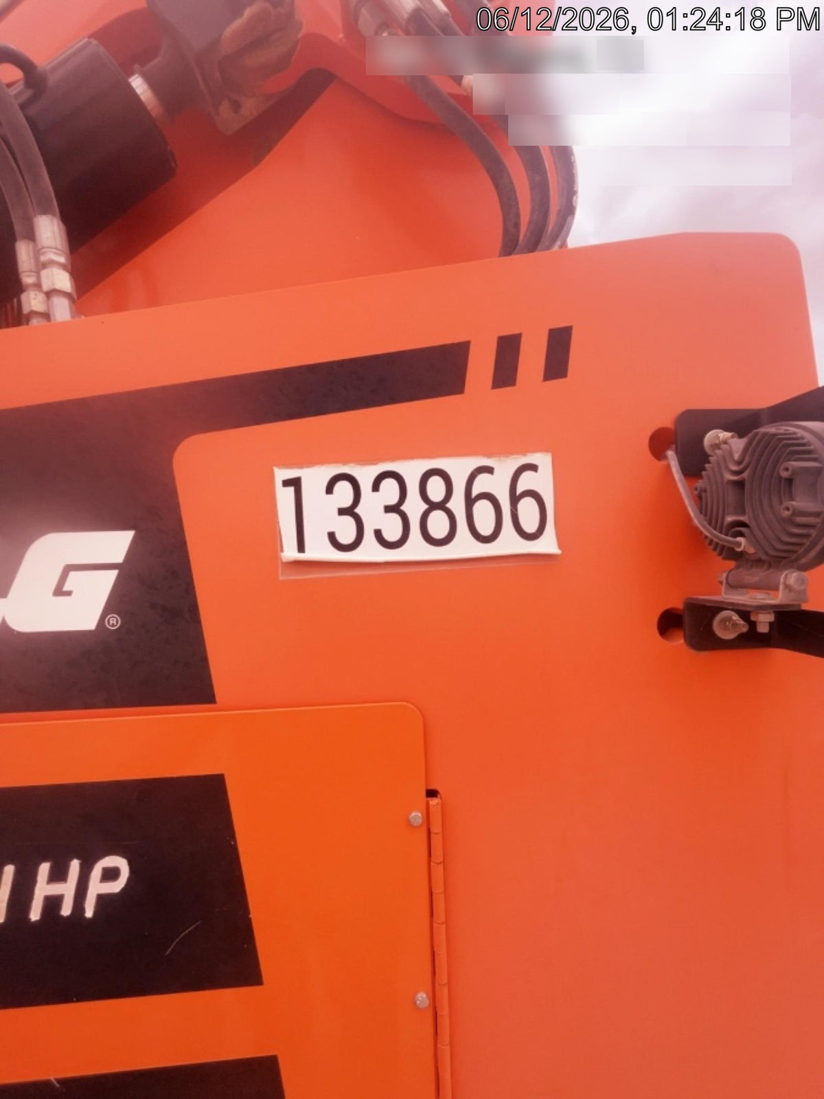2021 SKYTRAK 8042