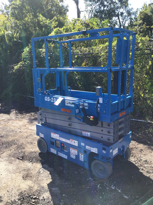 2020 Genie GS-1930 Solid Non Marking Tires, Beacon, Folding rails with half height swing gate