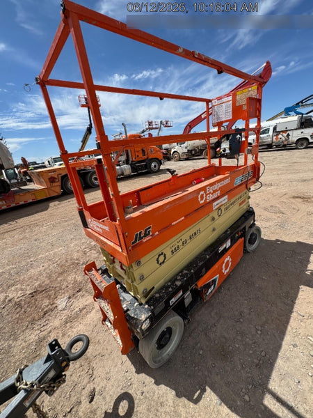 2022 JLG ES2632