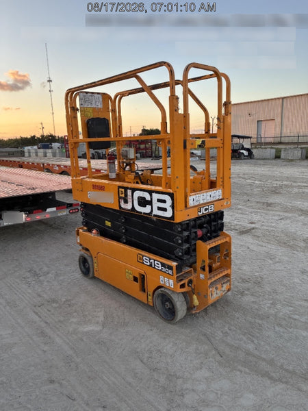 2023 JCB S1930E