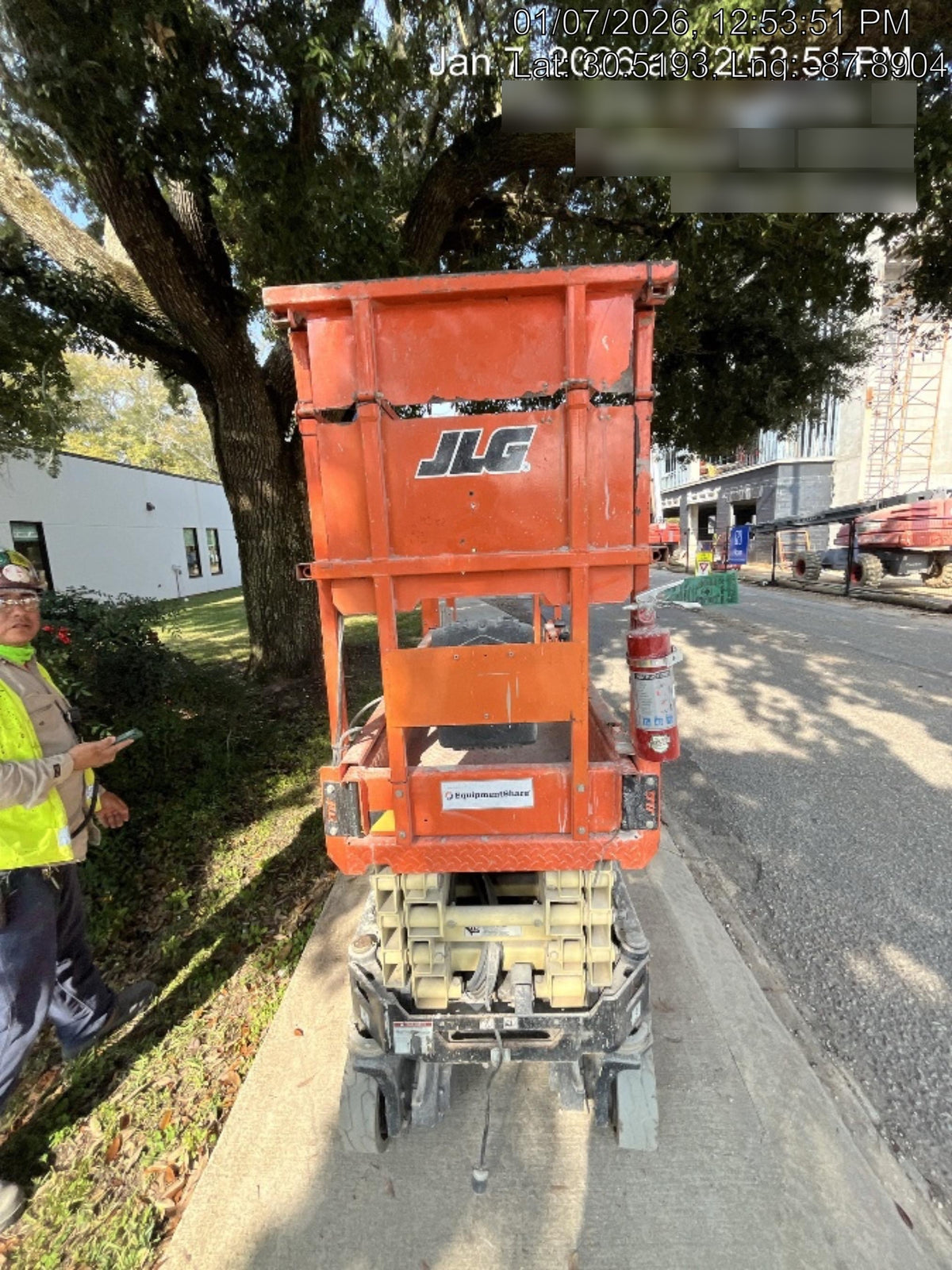 2021 JLG ES1932