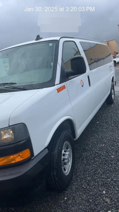 2023 CHEVROLET Express Van - Rental