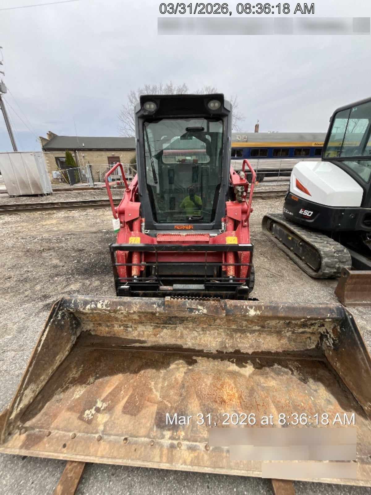 2023 TAKEUCHI TL10V2-CR
