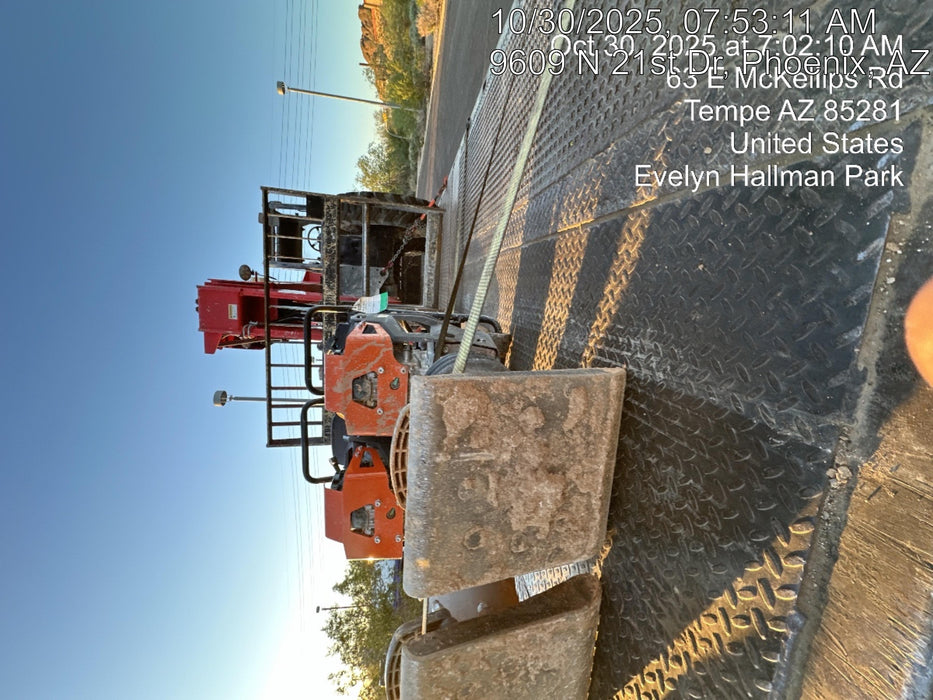 2025 HUSQVARNA LT6005