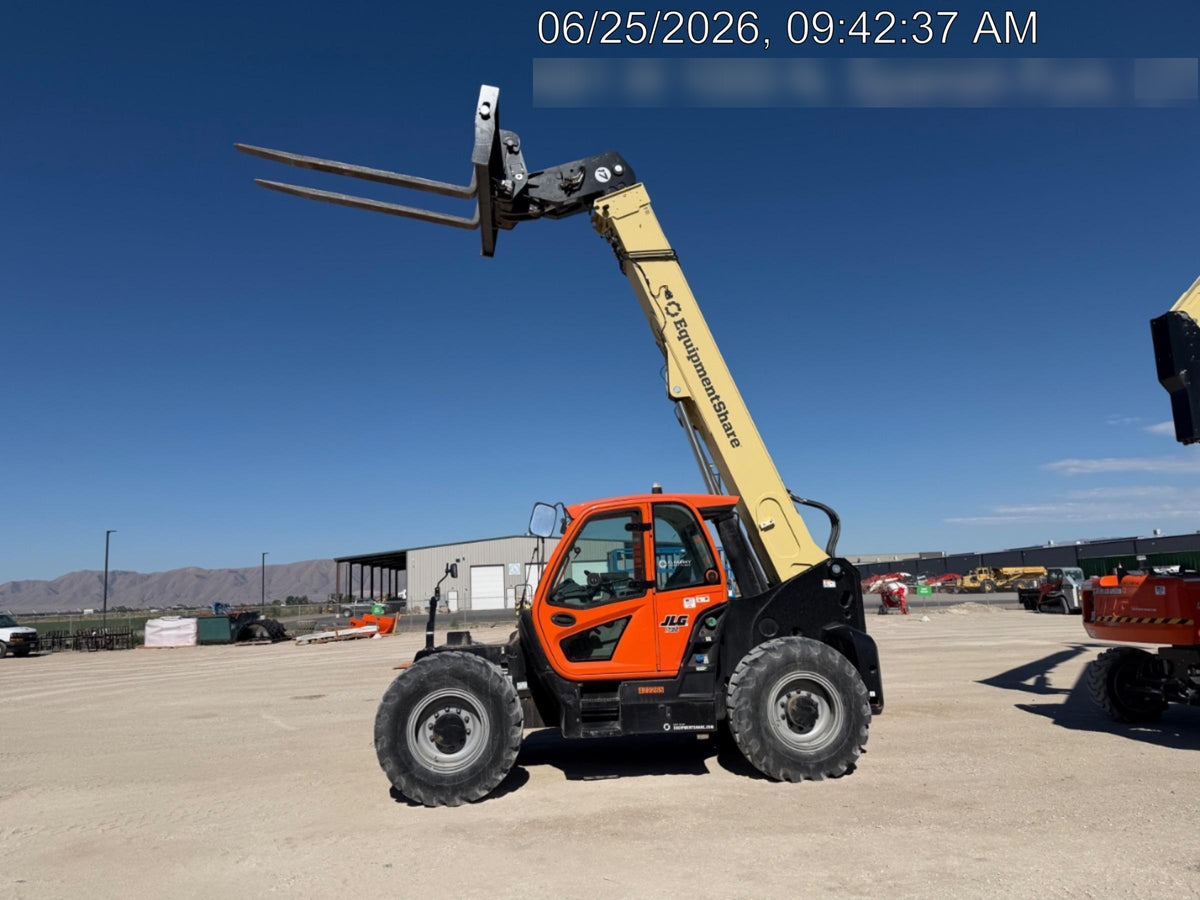 2024 JLG 1732