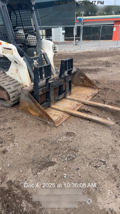 2019 BOBCAT 48" Pallet Forks - Bobcat
