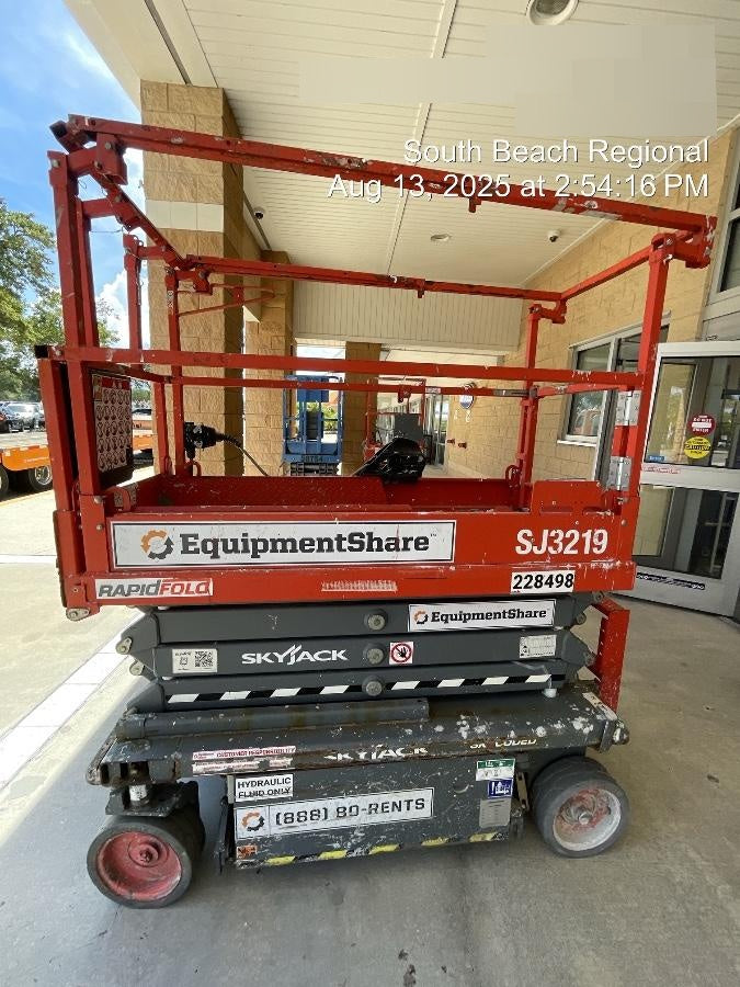 2022 SKYJACK SJ3219