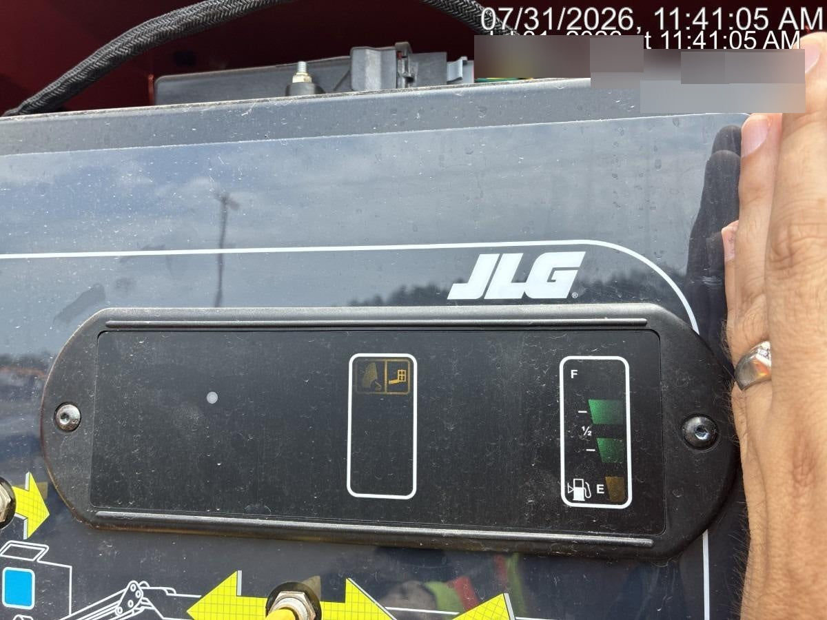 2026 JLG 800AJ