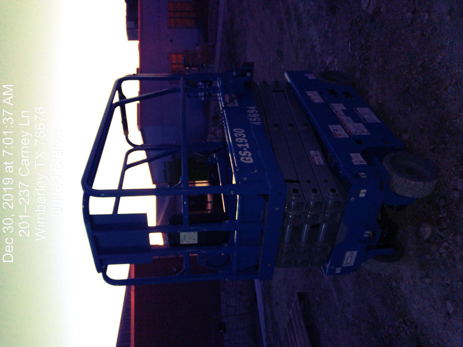 2019 Genie GS-1930 Fixed rails with chain Entry