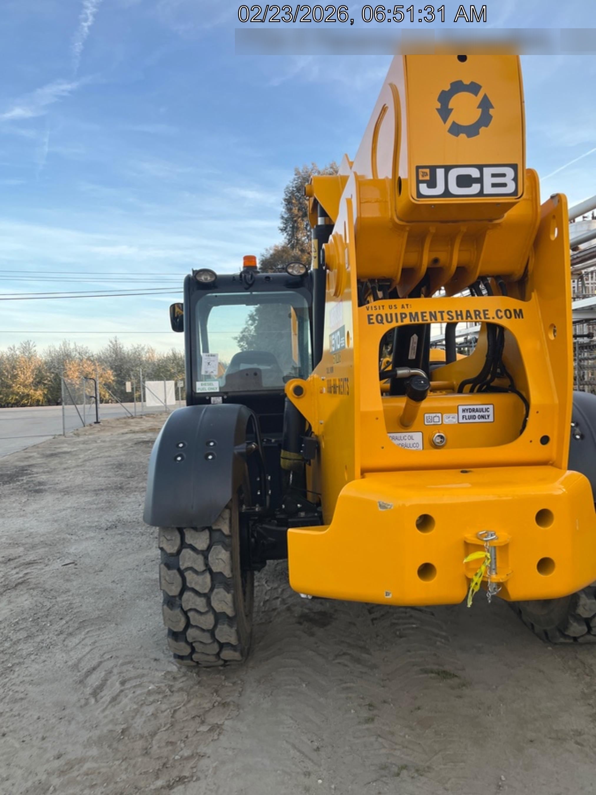2025 JCB 510-56