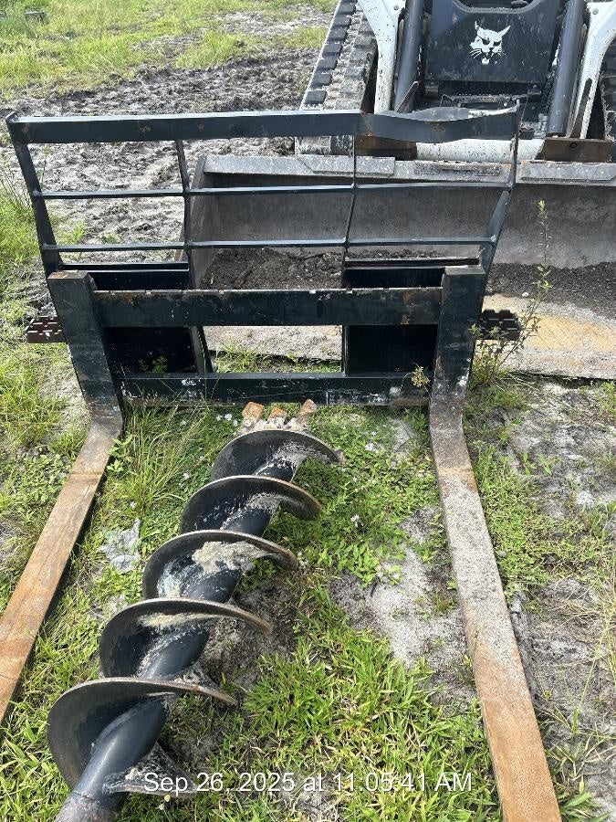 2025 ARROW MATERIAL HANDLING 60" Pallet Forks - Arrow