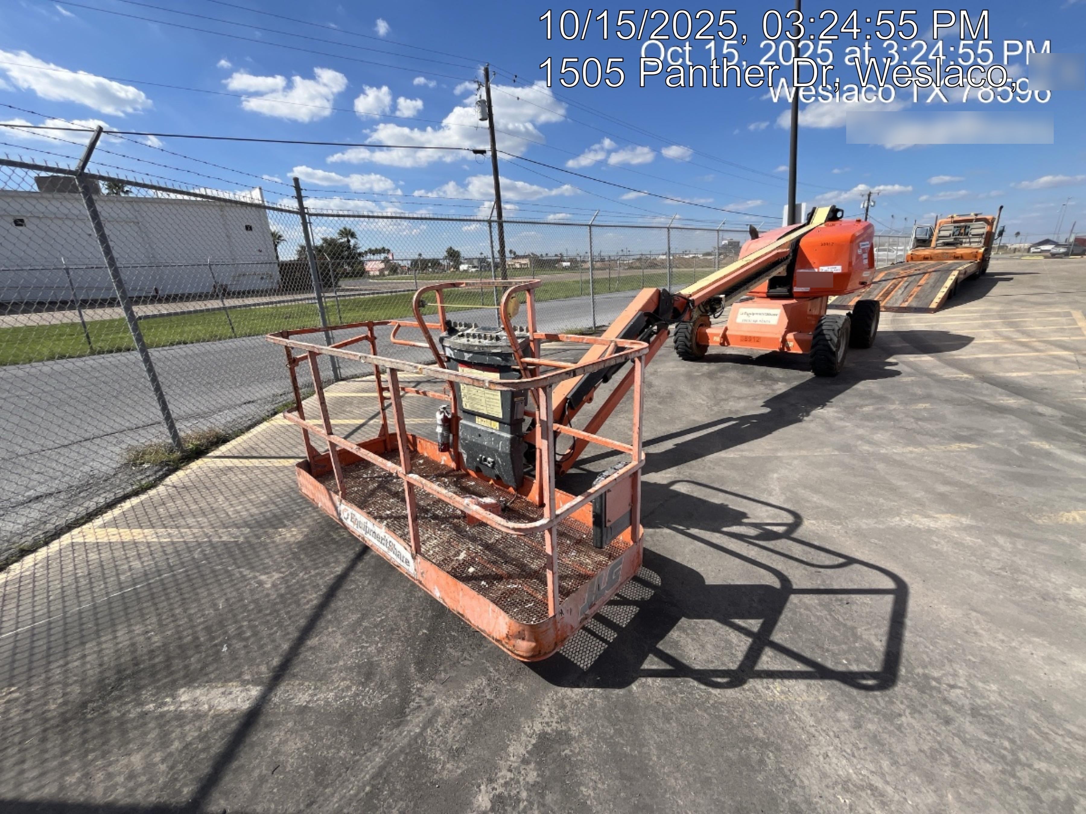 2019 JLG 460SJ