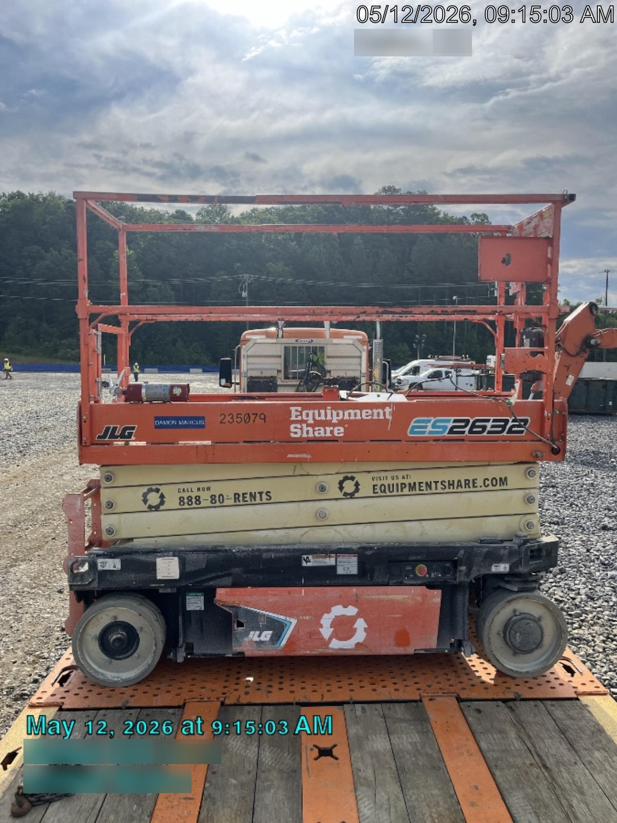 2022 JLG ES2632
