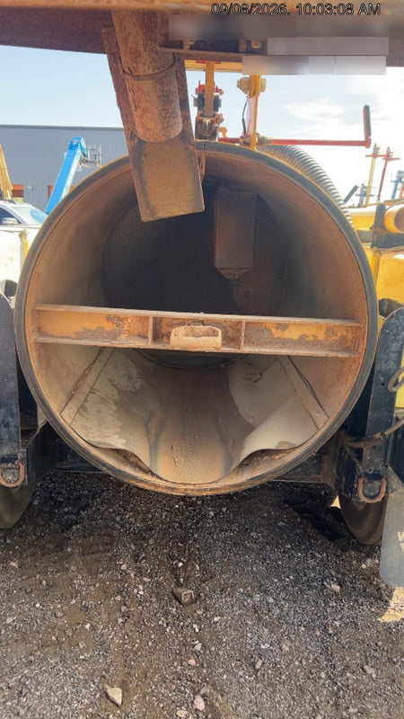 2022 Vac-Tron LP573XDT T4 Koehler Diesel Engine, 500 Gallon Debris Tank, x2 100 Gallon Water Tanks