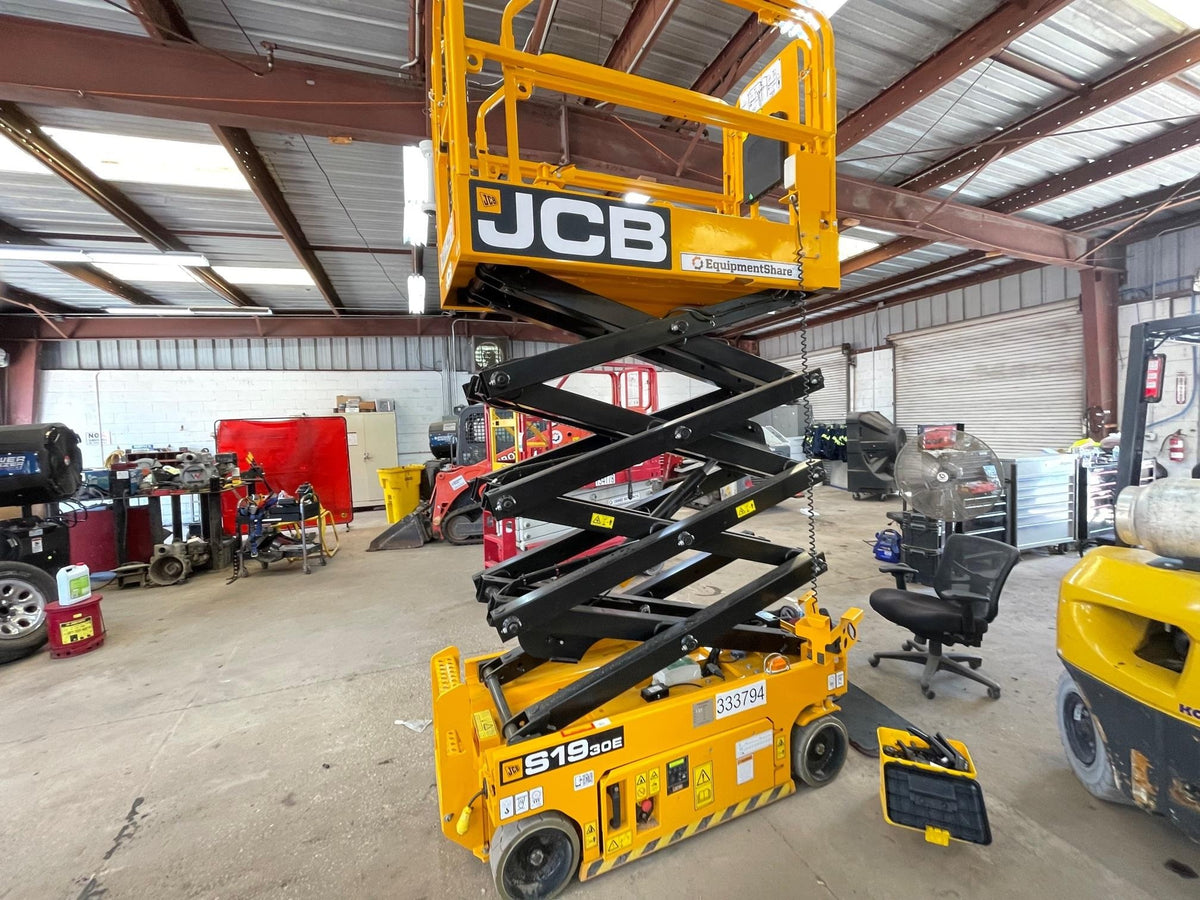 2023 JCB S1930E