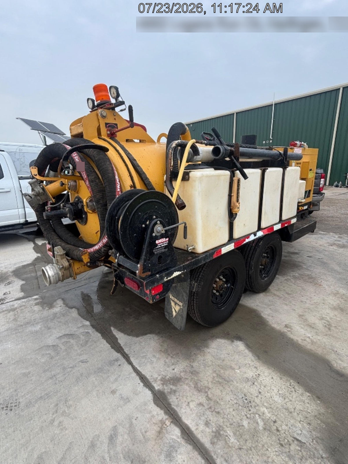 2021 VAC-TRON LP573XDT