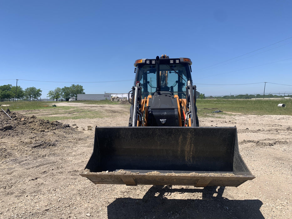 2020 CASE 580N EP - Extendable Backhoe
