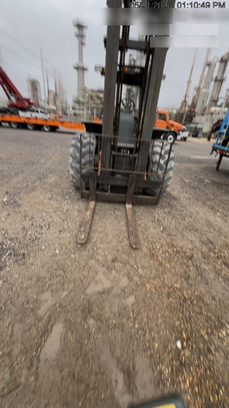 2019 CASE 588H