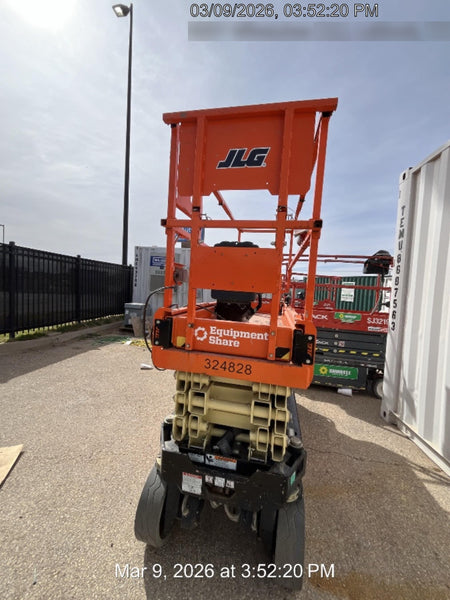 2023 JLG ES2632