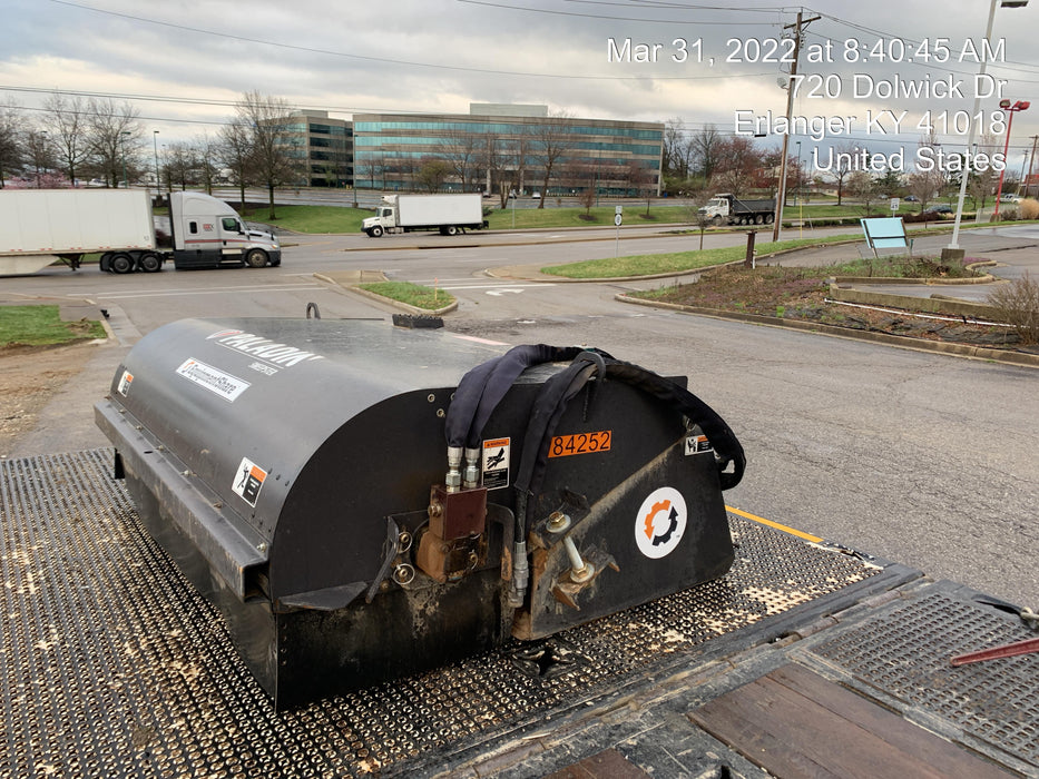 2021 PALADIN Sweepster SB72