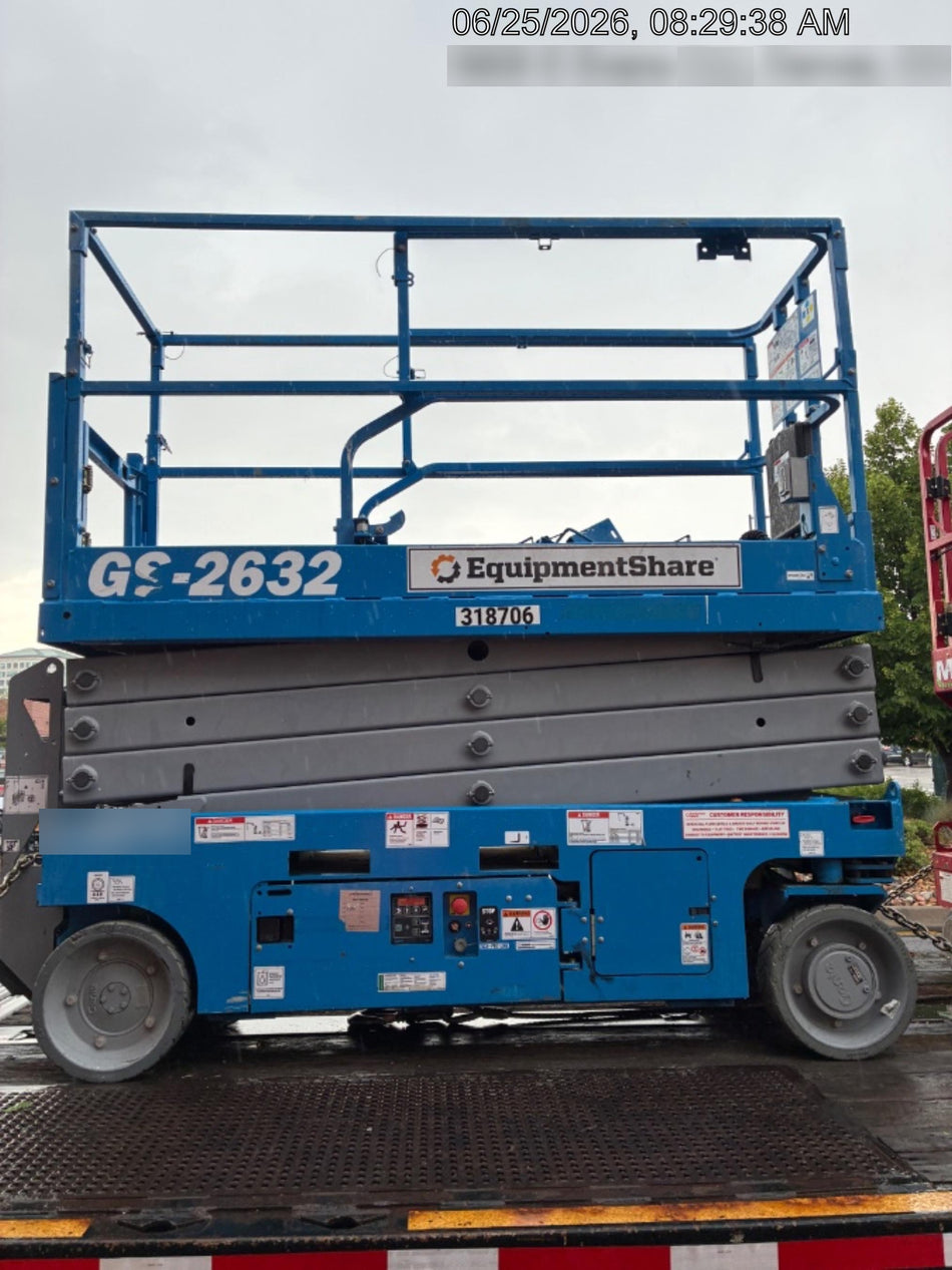 2023 GENIE GS-2632