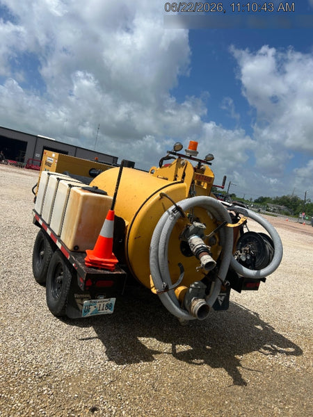 2021 VAC-TRON LP573XDT
