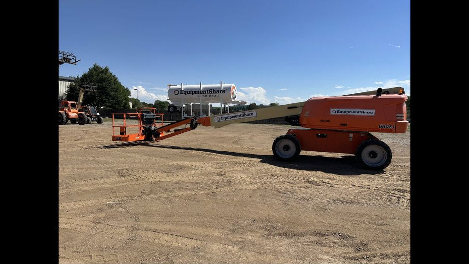 2020 JLG 660SJ