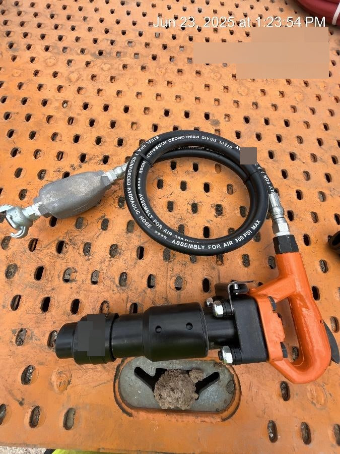 2024 MICHIGAN PNEUMATIC ES-CH3R-TRACKER