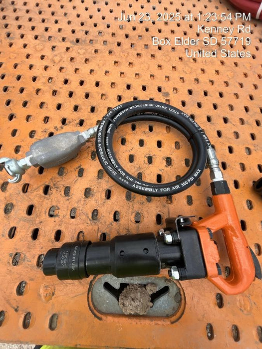 2024 MICHIGAN PNEUMATIC ES-CH3R-TRACKER