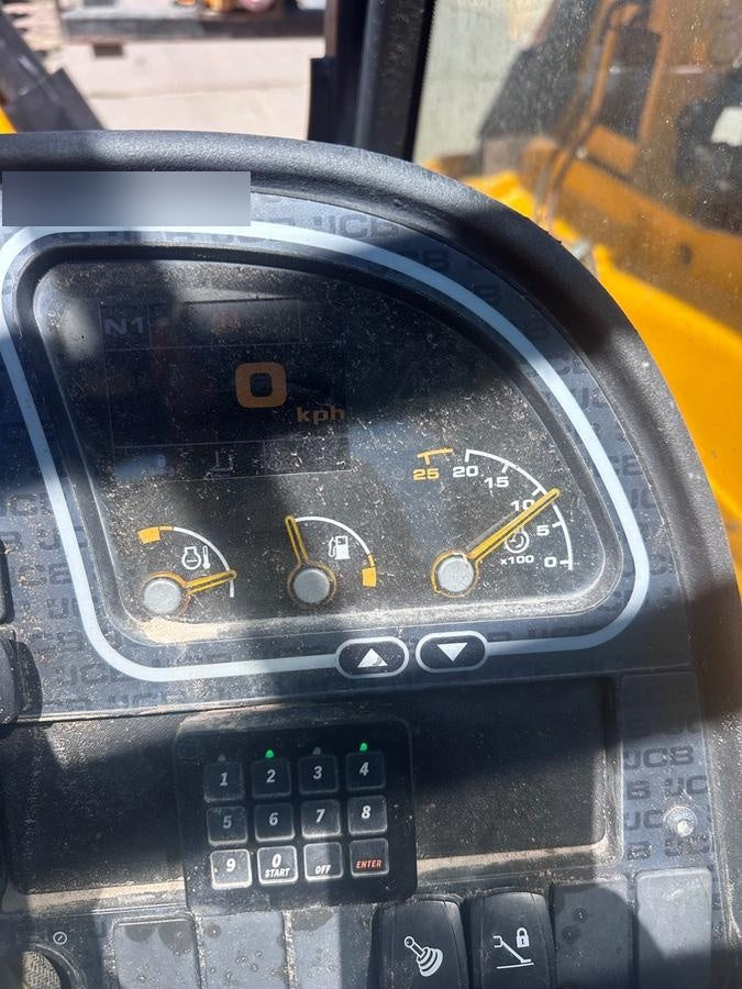 2023 JCB 510-56