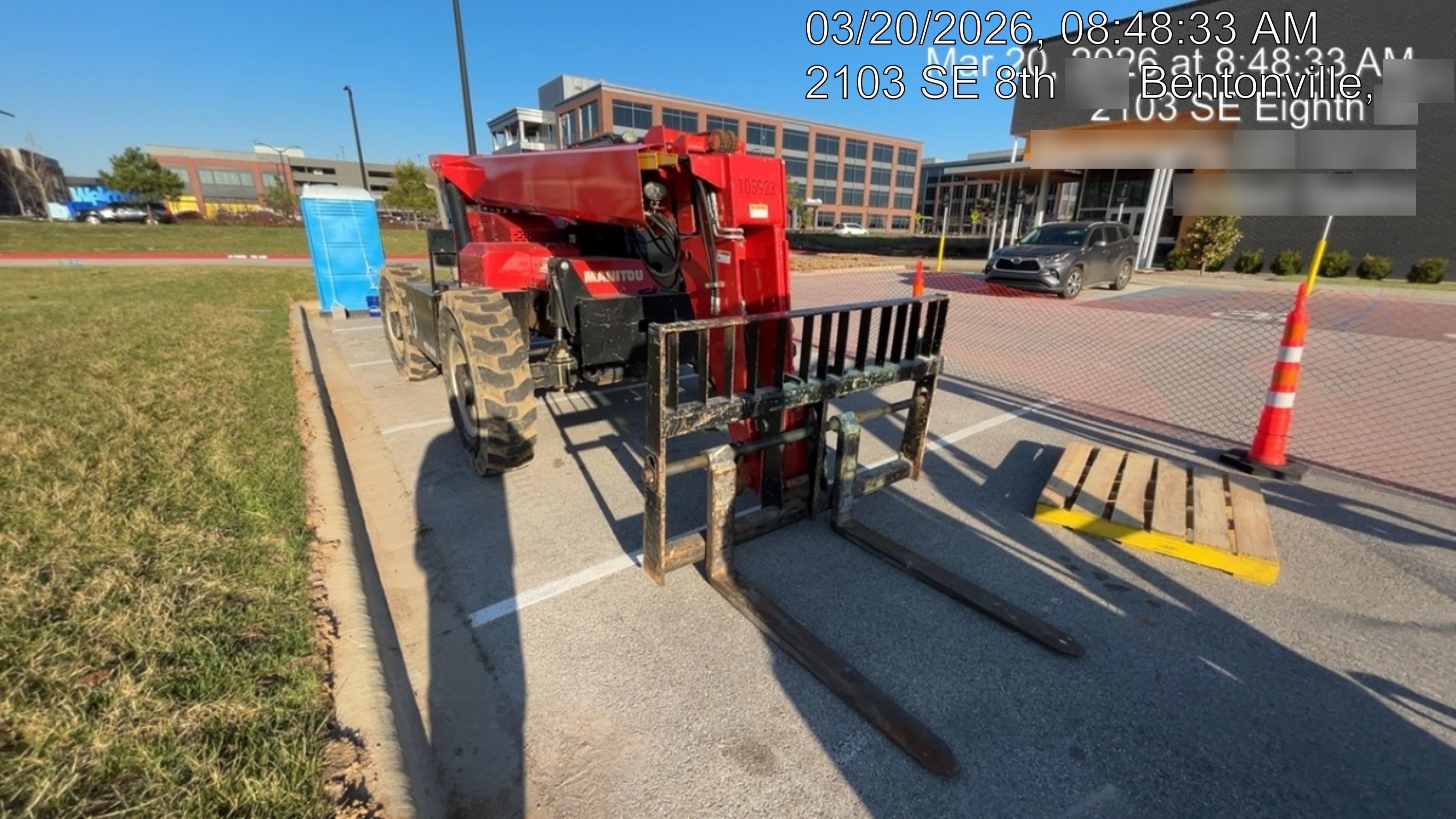 2020 MANITOU MTA8044